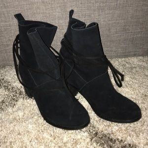 Toms suede booties size 8